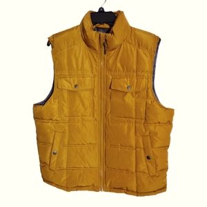NWOT Goodfellow & CO Insulated Puffer Vest Water/Wind Resistant. Size Large. P4